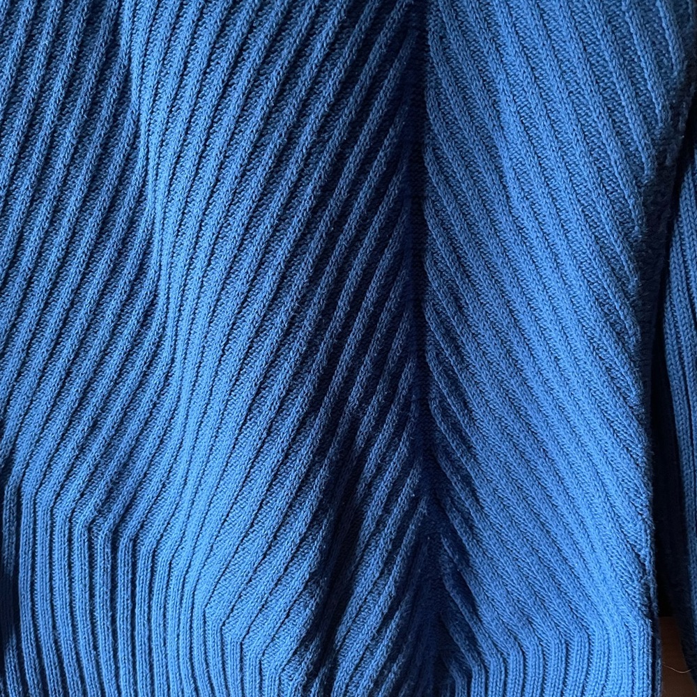 🌸Talbots Blue Ribbed Crewneck Sweater🌸 - Picture 5 of 6